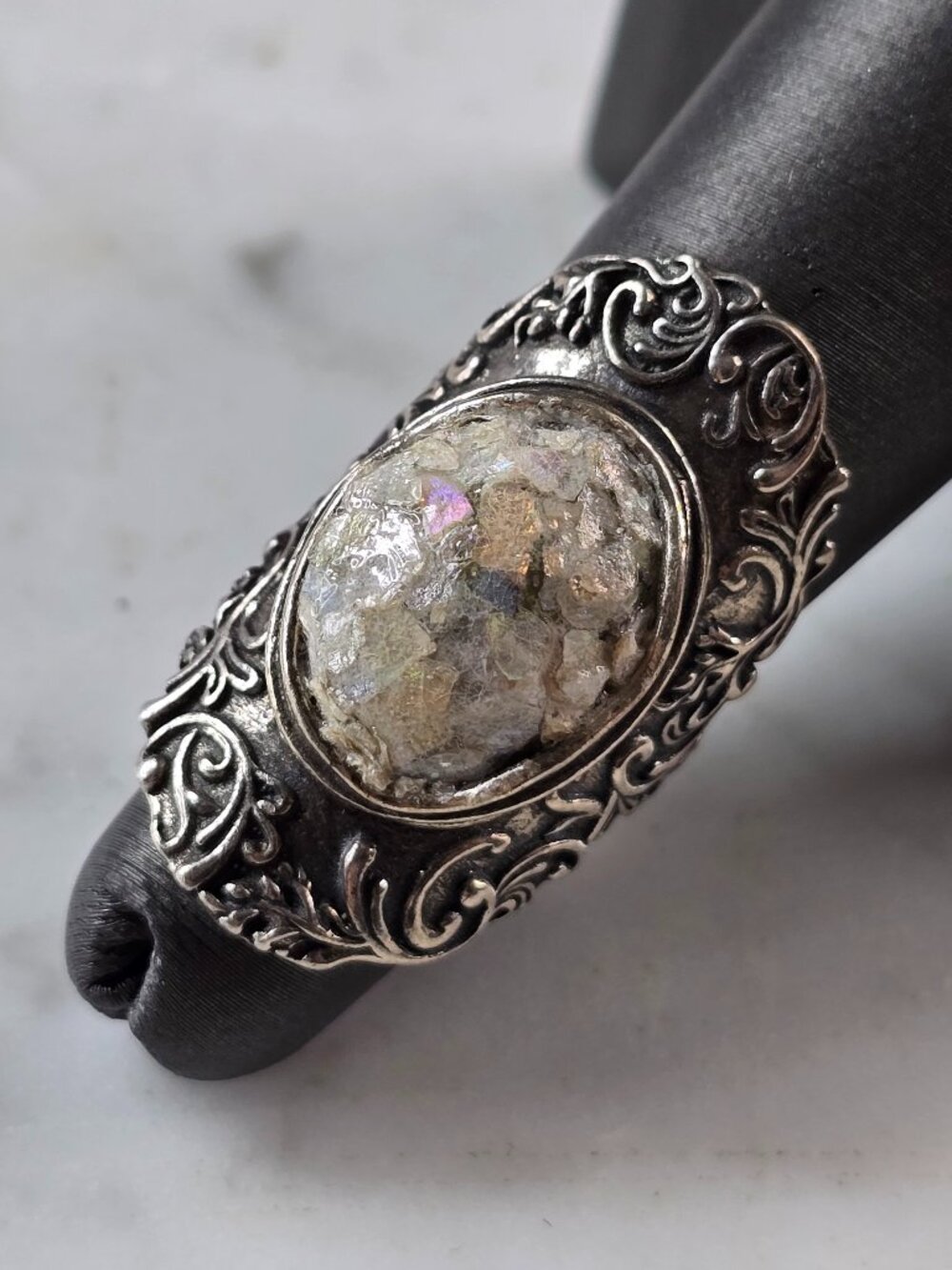 Womens Vintage Estate Sterling Silver Roman Glass PZ Israel Ring 10.2g E3231